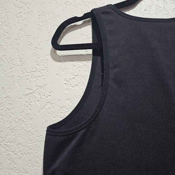 ATHLETA TOP AURORA SEAMLESS CROP RIB TANK Black XL Xtra Large - Picture 3 of 10